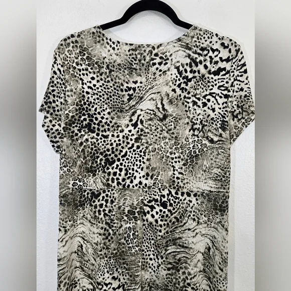 Chico's Easywear Animal Print Gray Tan Black Short Sleeve Work Travel, 2 (12) - Picture 4 of 6